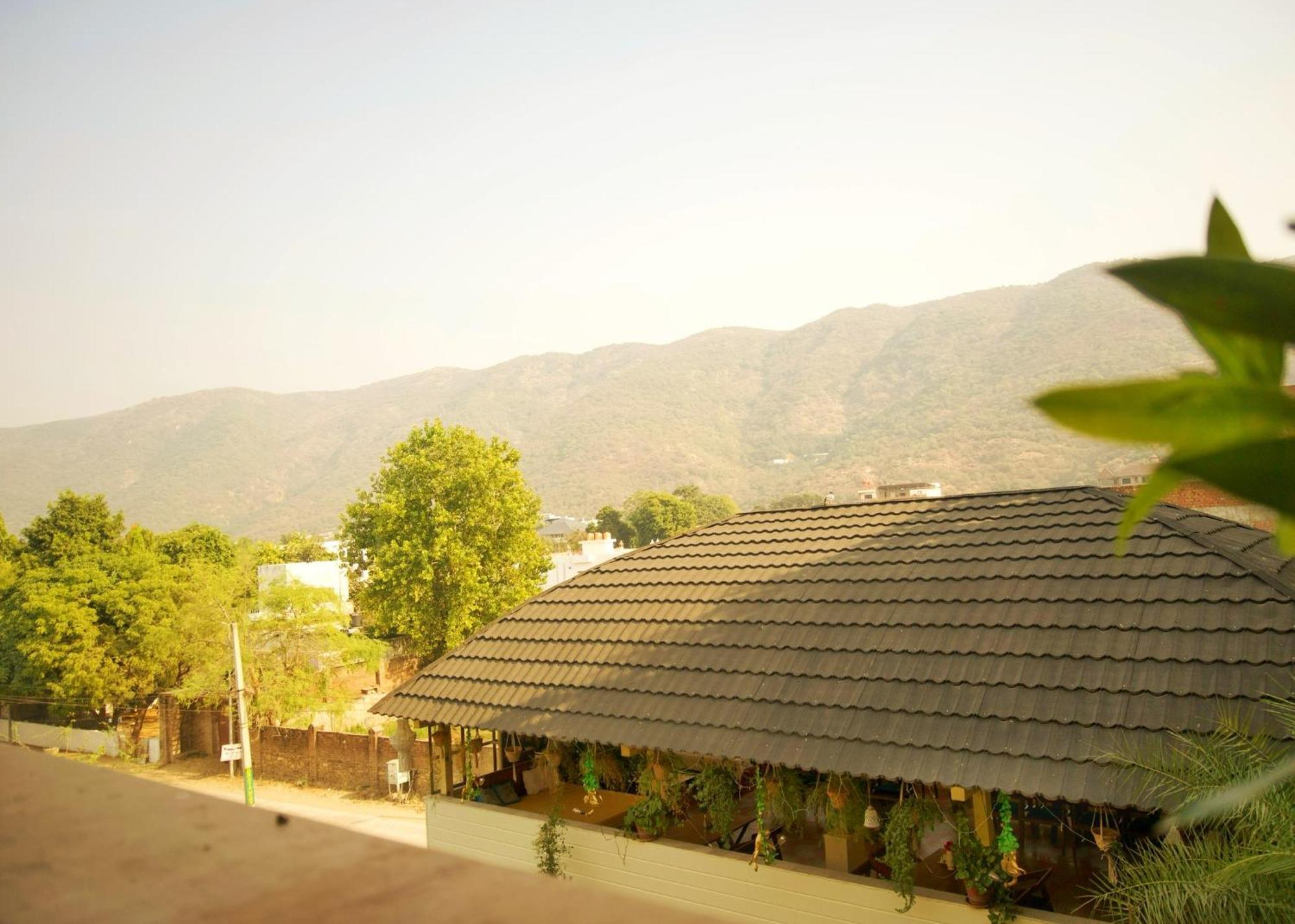 Hotel Pushkar Mountain Bagian luar foto