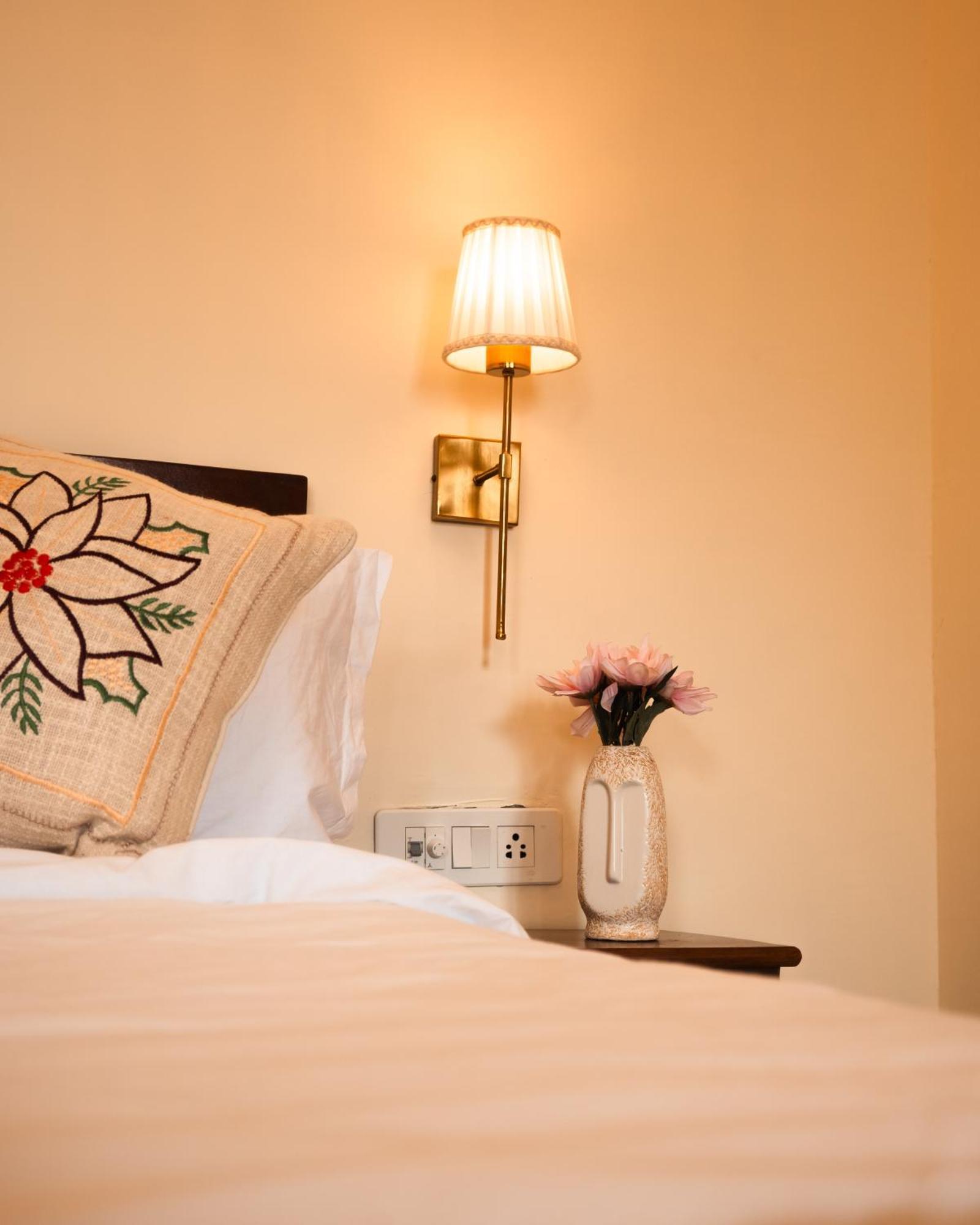 Hotel Pushkar Mountain Bagian luar foto